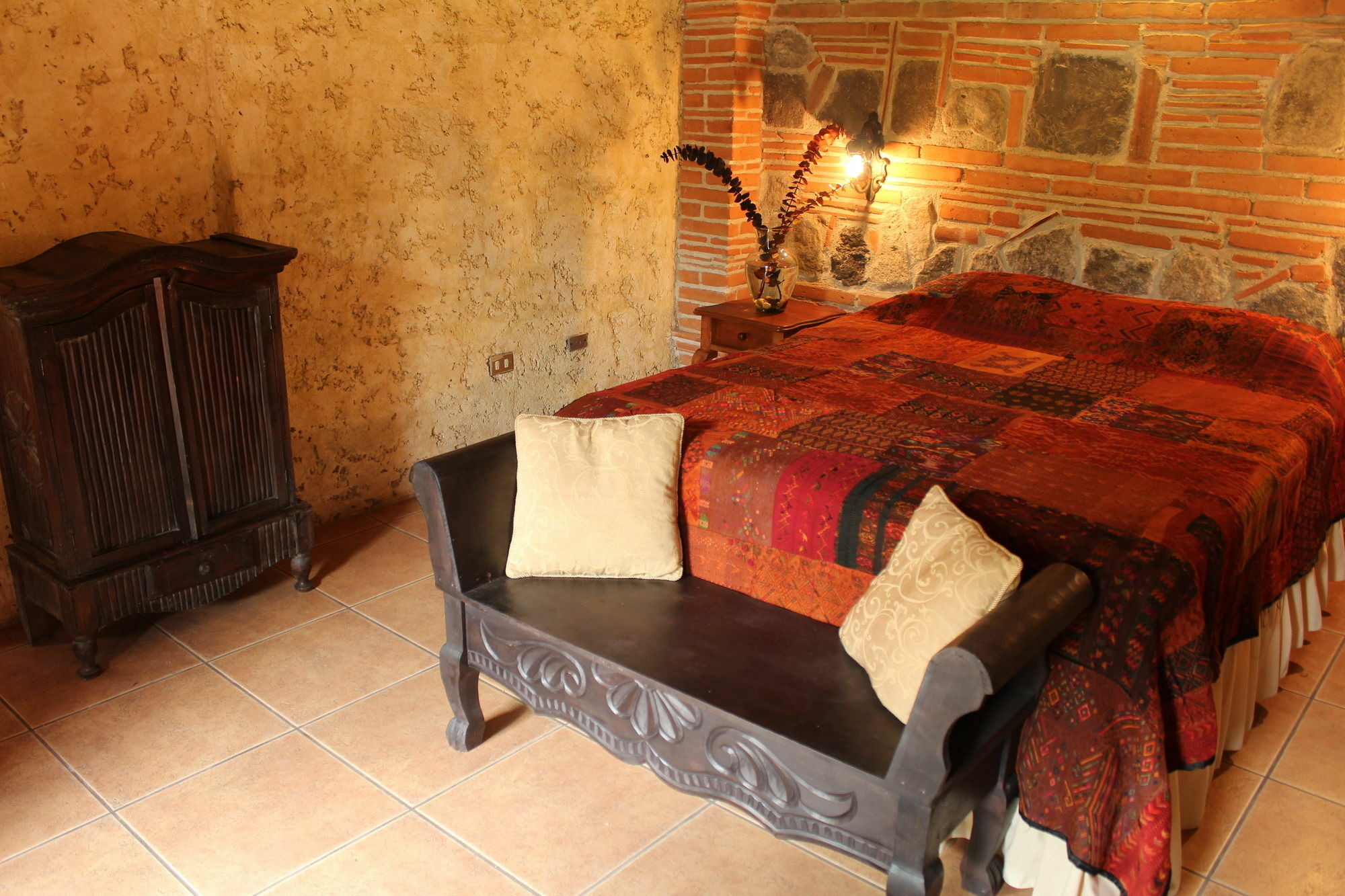 Naif Boutique Hotel Антигуа-Гватемала Экстерьер фото